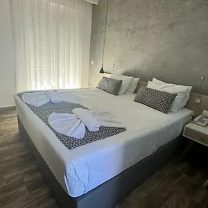  Apartment Remis