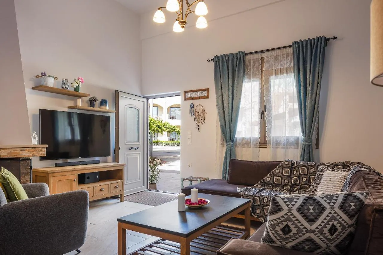 Oddas Beach House ريثيمنو