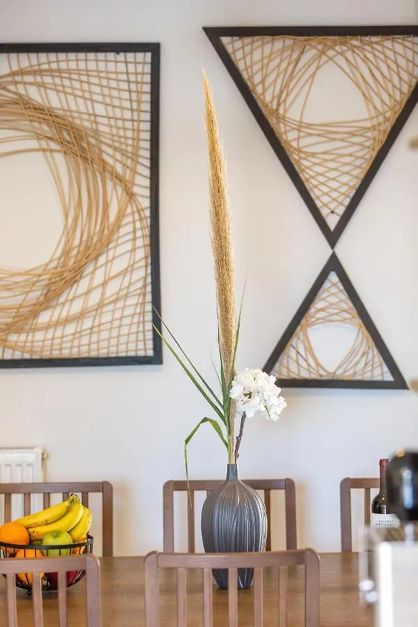 Oddas Beach House ريثيمنو بيت للعطل