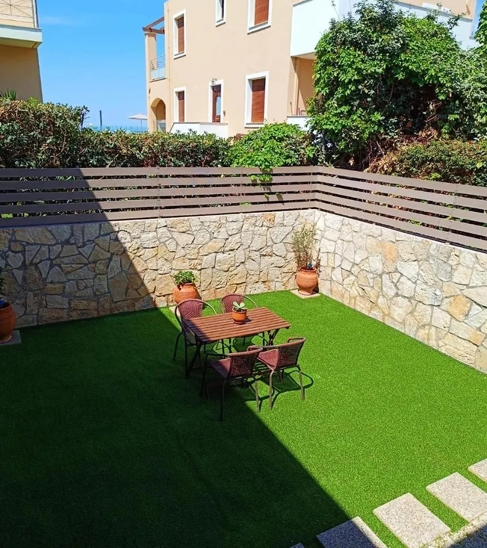 Oddas Beach House ريثيمنو 0*,